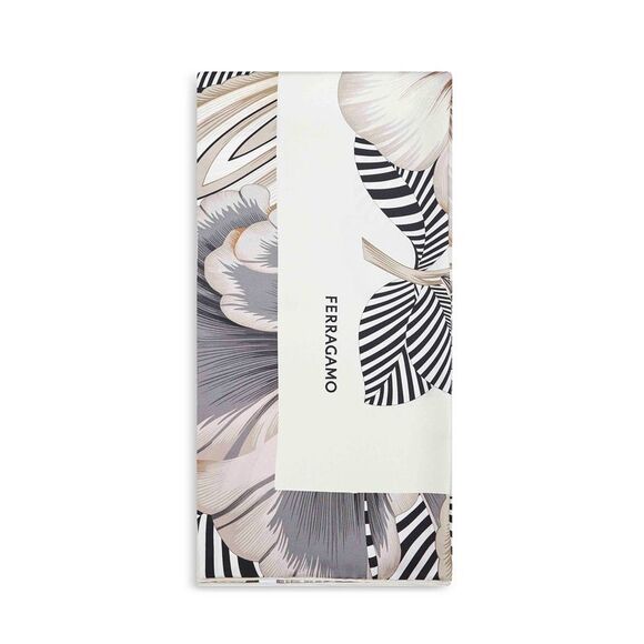 Ferragamo Women Brezza Print Silk Twill Scarf